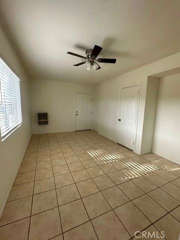 5628 Lime Ave, Long Beach, CA 90805
