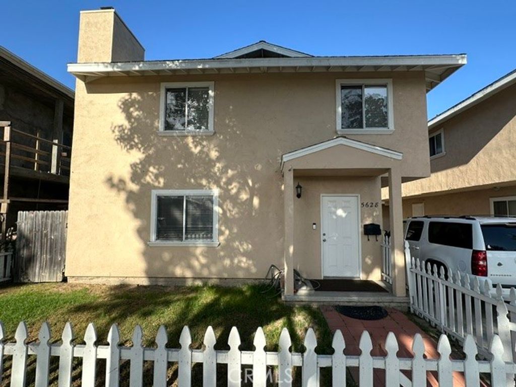 5628 Lime Ave, Long Beach, CA 90805