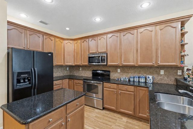 4113 COURTSIDE WAY, Tampa, FL 33618