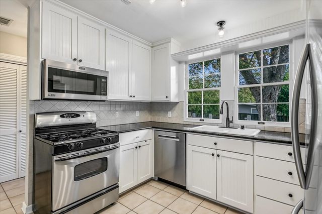 4517 Bull Creek RD, Austin, TX 78731