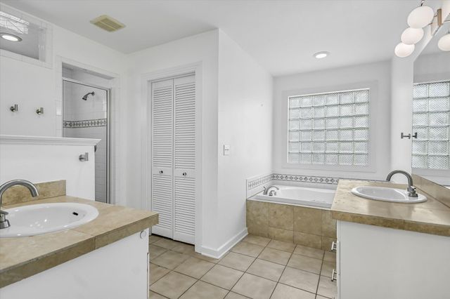 4517 Bull Creek RD, Austin, TX 78731