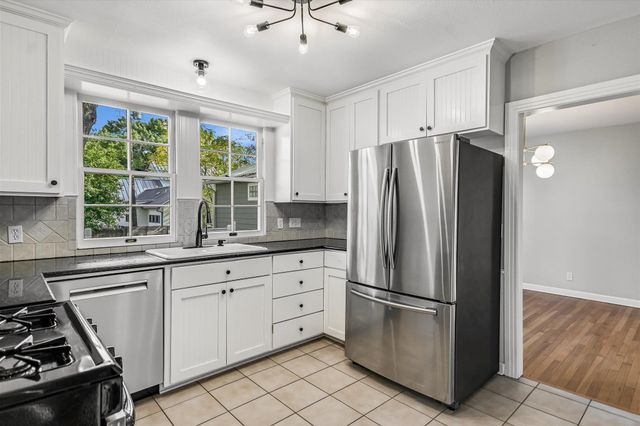 4517 Bull Creek RD, Austin, TX 78731