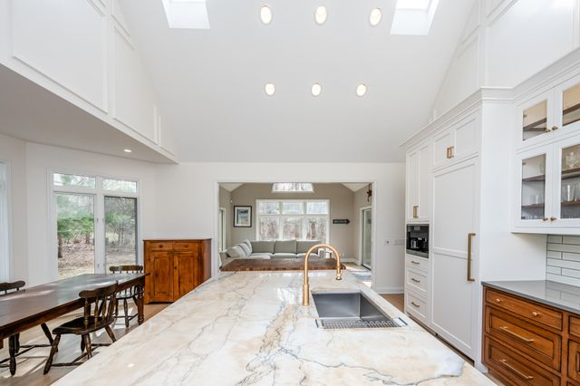 3040 Dunes Valley Path, Stevensville, MI 49127