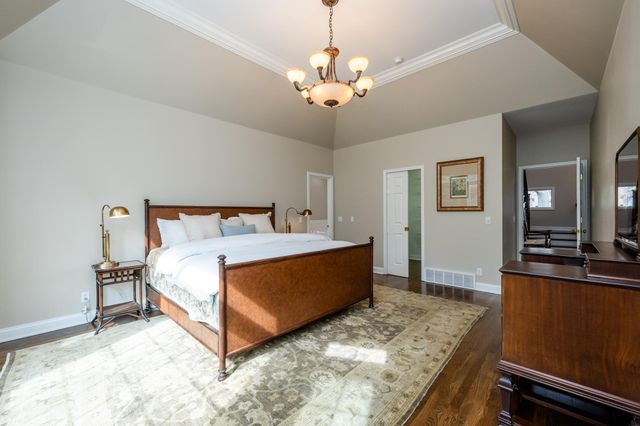 3040 Dunes Valley Path, Stevensville, MI 49127