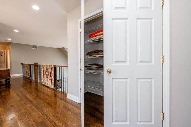 3040 Dunes Valley Path, Stevensville, MI 49127