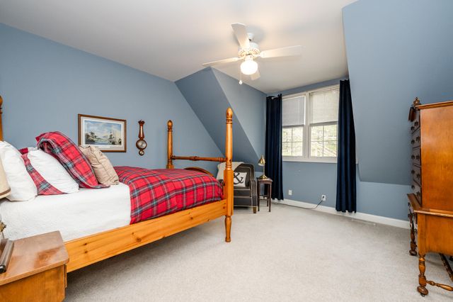 3040 Dunes Valley Path, Stevensville, MI 49127