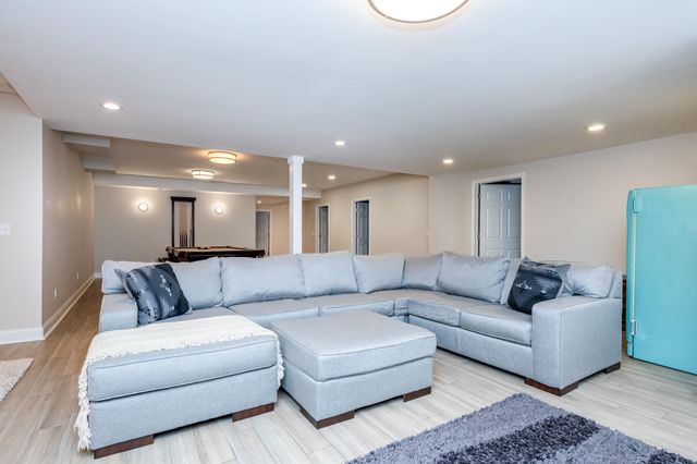 3040 Dunes Valley Path, Stevensville, MI 49127