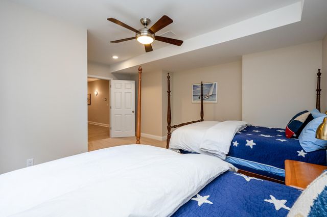 3040 Dunes Valley Path, Stevensville, MI 49127