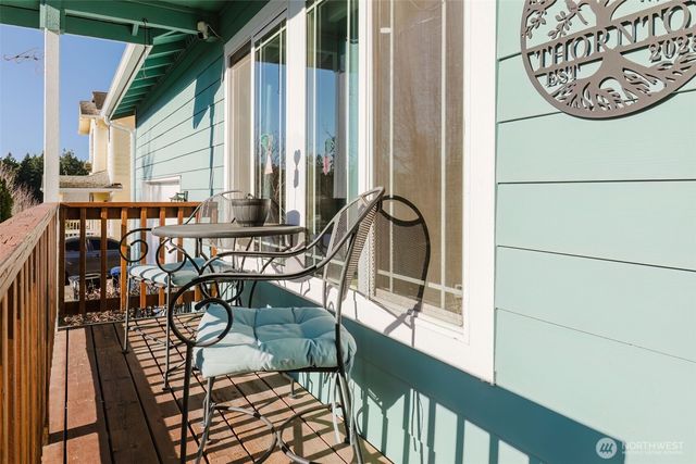 387 Max William Loop, Poulsbo, WA 98370