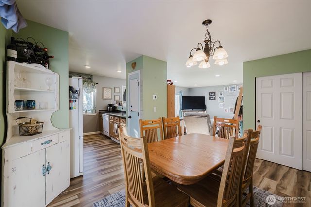 387 Max William Loop, Poulsbo, WA 98370