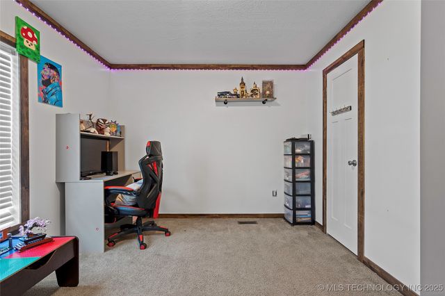 11887 Sandpiper, Marietta, OK 73459