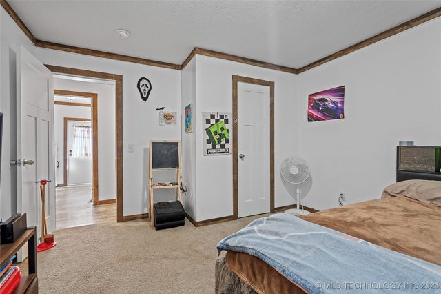 11887 Sandpiper, Marietta, OK 73459