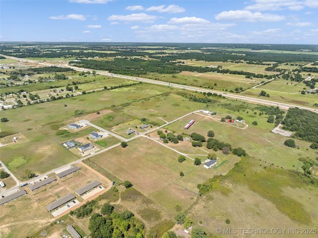 11887 Sandpiper, Marietta, OK 73459