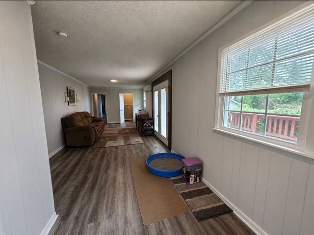 203 Cherry Ln, Mcminnville, TN 37110