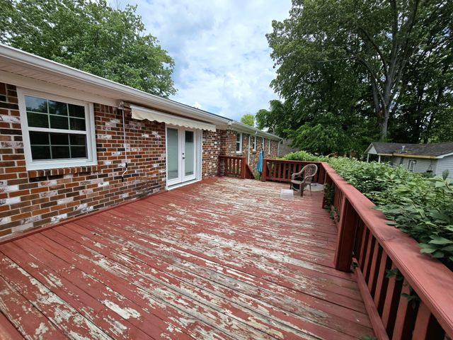 203 Cherry Ln, Mcminnville, TN 37110