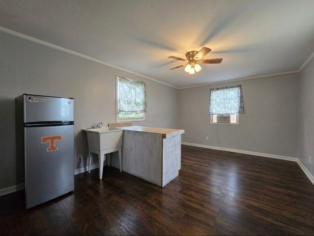203 Cherry Ln, Mcminnville, TN 37110