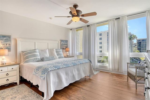 1115 GULF OF MEXICO DRIVE 304, Longboat Key, FL 34228