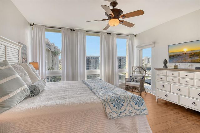 1115 GULF OF MEXICO DRIVE 304, Longboat Key, FL 34228