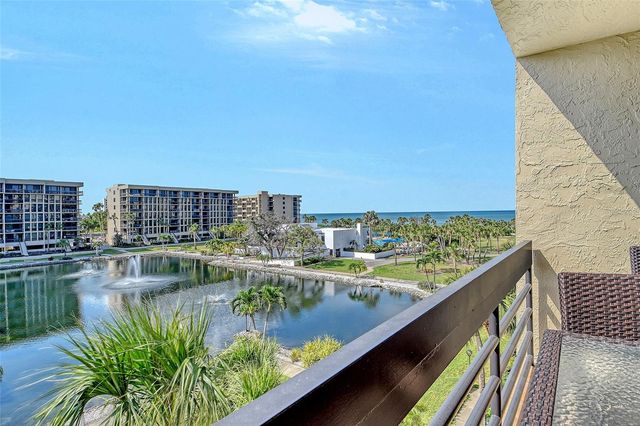 1115 GULF OF MEXICO DRIVE 304, Longboat Key, FL 34228