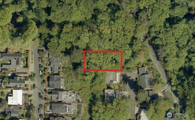 501 33rd Avenue S, Seattle, WA 98144