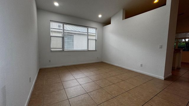 2937 SW Chatham Lane, Port St Lucie, FL 34953