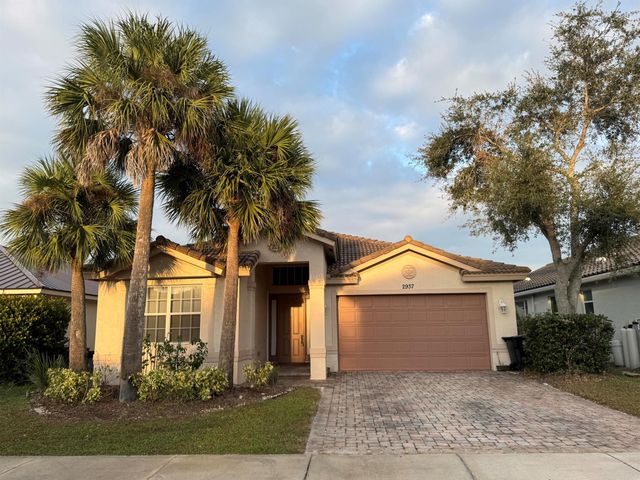 2937 SW Chatham Lane, Port St Lucie, FL 34953