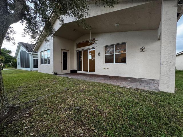 2937 SW Chatham Lane, Port St Lucie, FL 34953