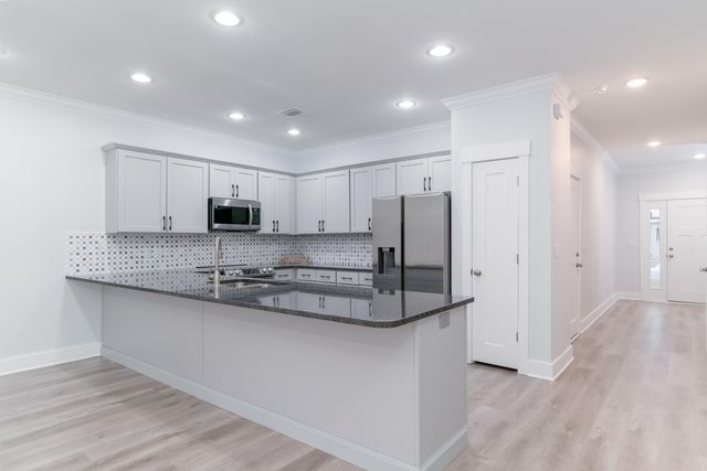 704 Ferguson Drive 1, Fort Walton Beach, FL 32547