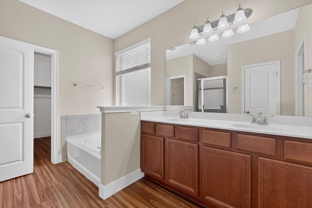 2004 August Jake DR, Leander, TX 78641