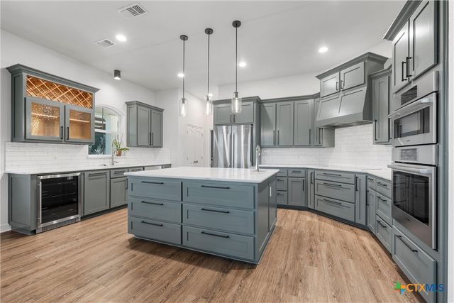 4001 High Oak Drive, Belton, TX 76513