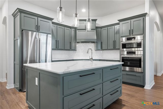 4001 High Oak Drive, Belton, TX 76513