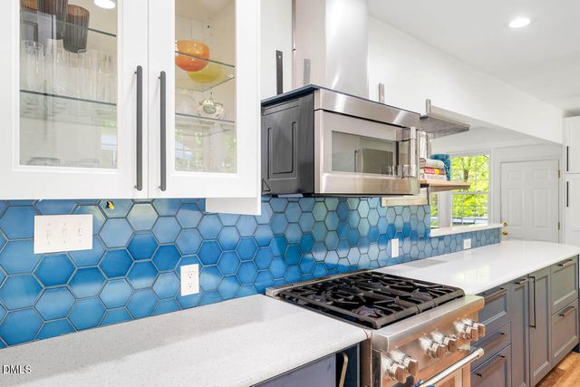 31 Mt Bolus Road, Chapel Hill, NC 27514