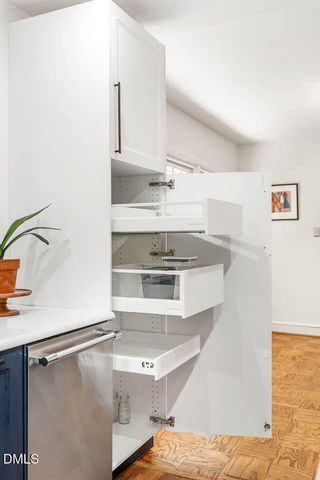 31 Mt Bolus Road, Chapel Hill, NC 27514