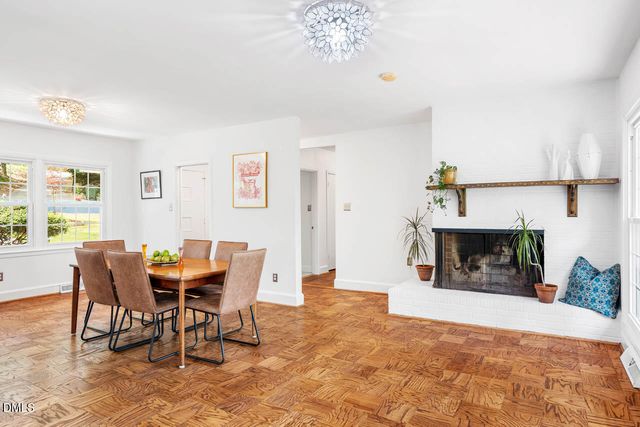 31 Mt Bolus Road, Chapel Hill, NC 27514