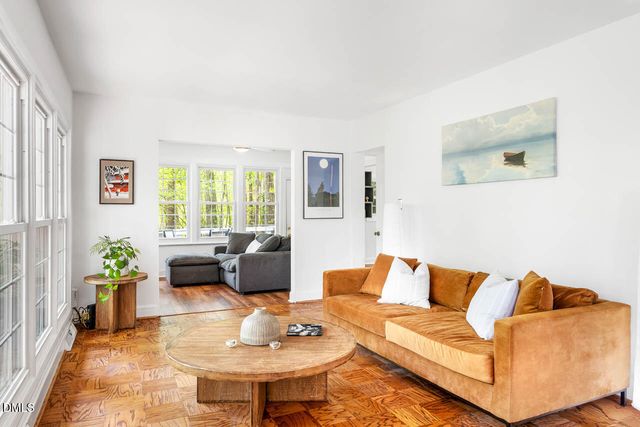 31 Mt Bolus Road, Chapel Hill, NC 27514