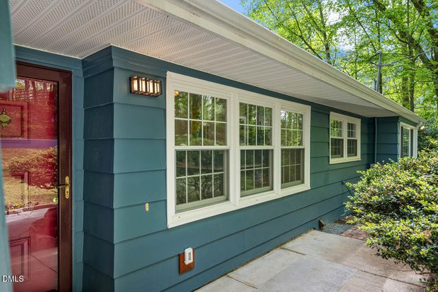 31 Mt Bolus Road, Chapel Hill, NC 27514