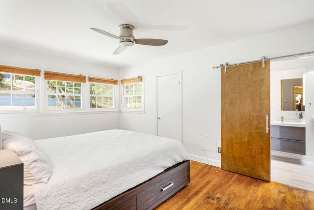 31 Mt Bolus Road, Chapel Hill, NC 27514