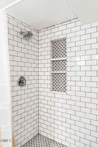 31 Mt Bolus Road, Chapel Hill, NC 27514