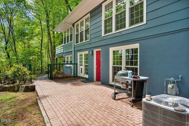 31 Mt Bolus Road, Chapel Hill, NC 27514