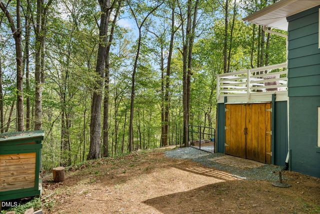 31 Mt Bolus Road, Chapel Hill, NC 27514