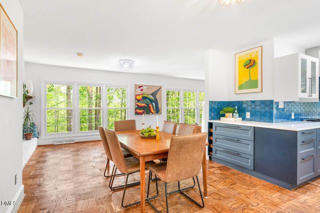 31 Mt Bolus Road, Chapel Hill, NC 27514