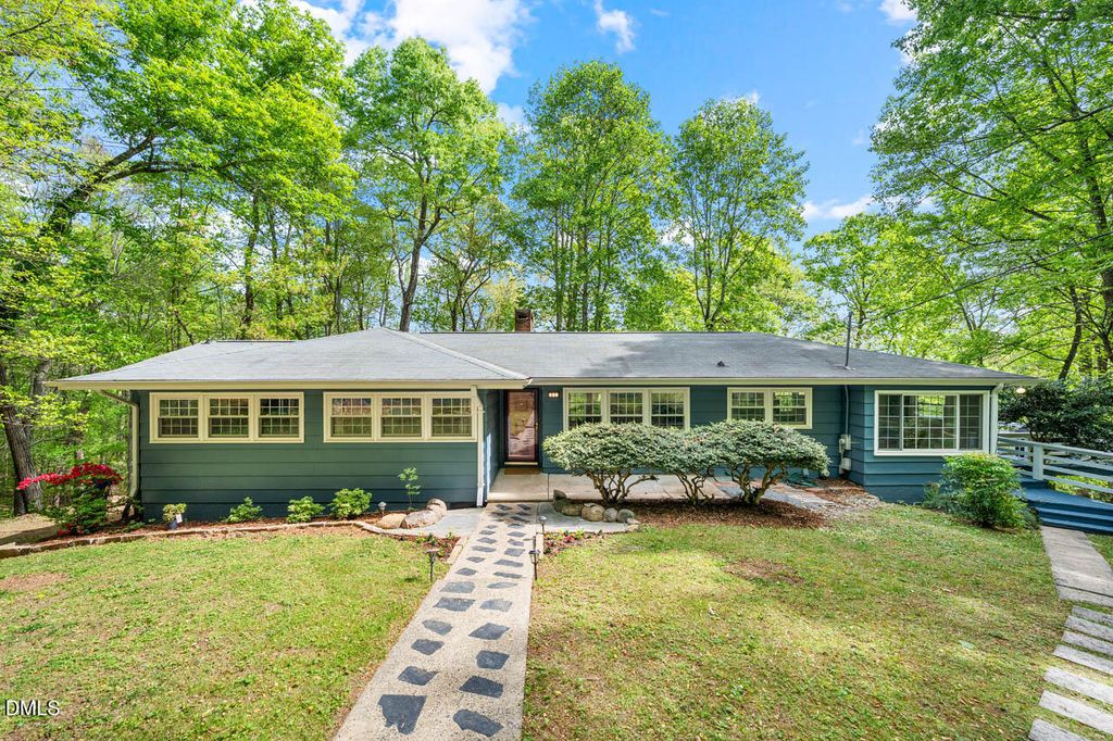 31 Mt Bolus Road, Chapel Hill, NC 27514