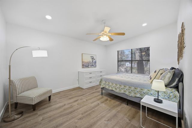 13016 Moorcroft LN, Austin, TX 78729