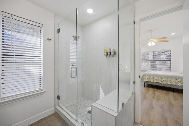 13016 Moorcroft LN, Austin, TX 78729