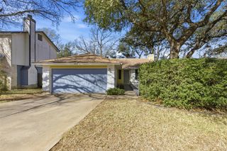 13016 Moorcroft LN, Austin, TX 78729