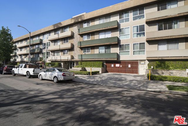 525 N Sycamore Avenue 306, Los Angeles, CA 90036