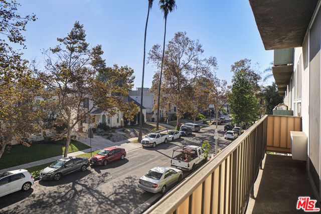 525 N Sycamore Avenue 306, Los Angeles, CA 90036