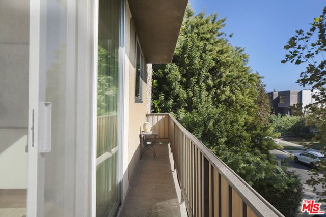 525 N Sycamore Avenue 306, Los Angeles, CA 90036