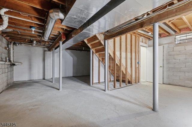4422 Bloomingdale Dr, Hillsborough Twp., NJ 08844