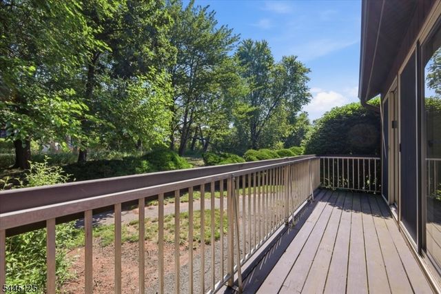4422 Bloomingdale Dr, Hillsborough Twp., NJ 08844